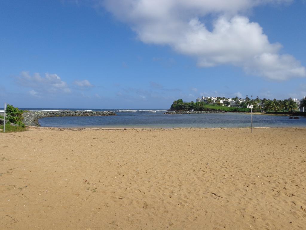 Villas De Playa 2 Dorado Esterno foto